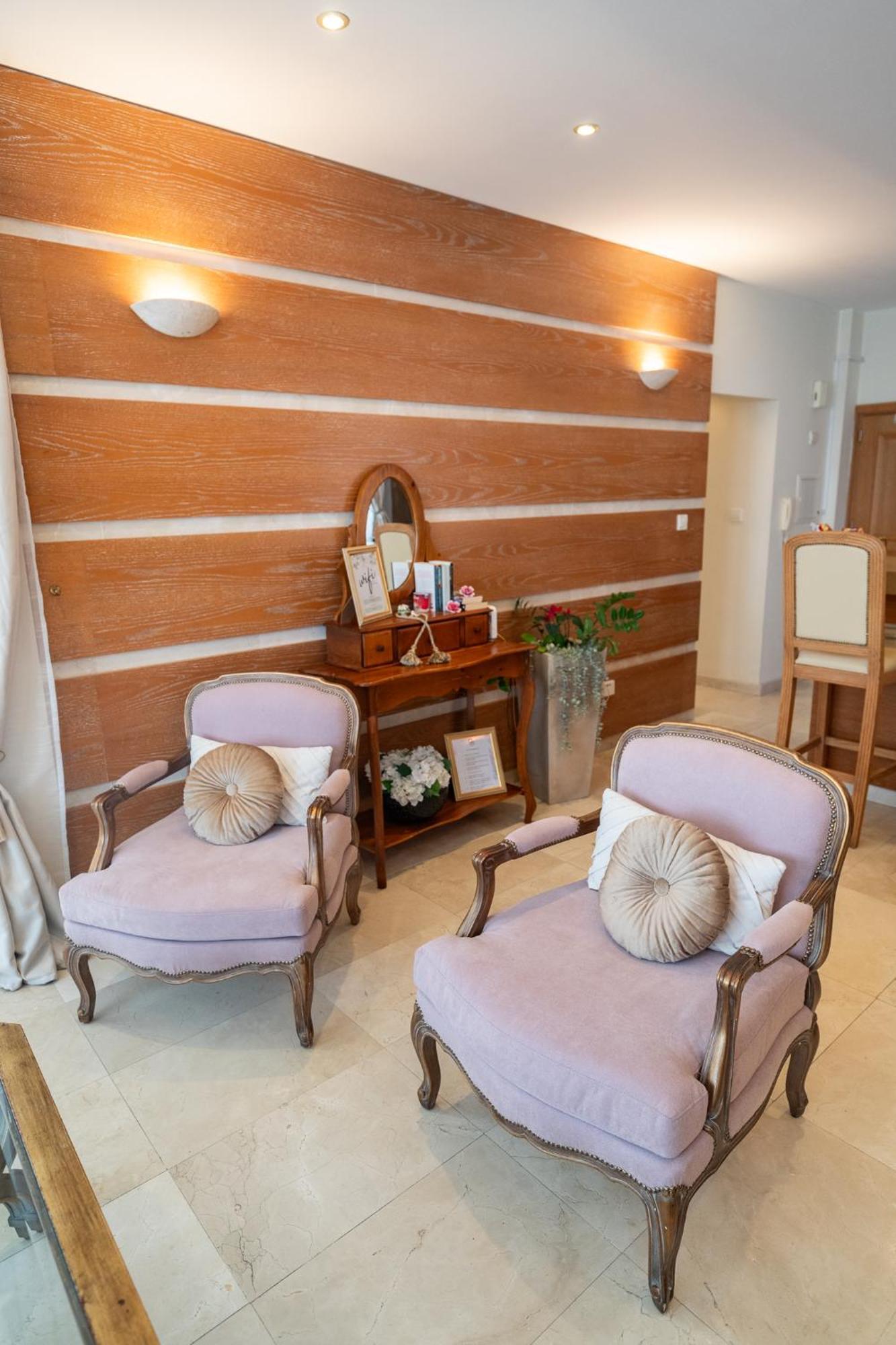 Quattro Beachfront Sea View Ap 4 Larnaca Dış mekan fotoğraf